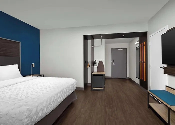 Tru By Hilton East Broad 3* Columbus